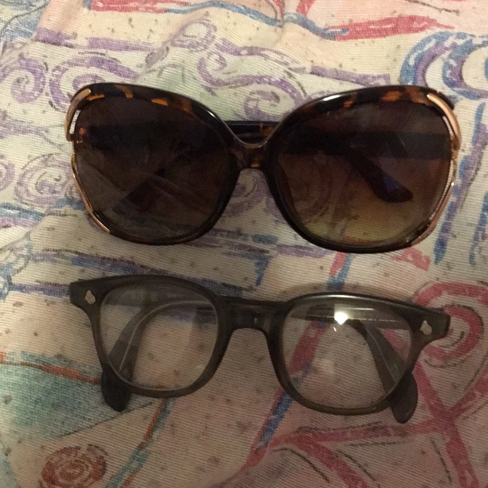 Sunglasses & reading glasses